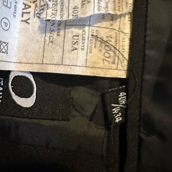 Vitto men’s suit jacket black in color sz.40R - Picture 5 of 6